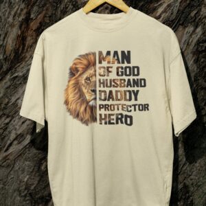 Kaos Pria Man of GOD Tshirt Suami Rohani Kata Kata Keren
