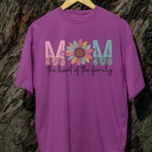 Kaos MOM the Heart of the Family