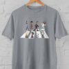 Kaos Snoopy x The Beatles – Parodi Abbey Road Lucu & Nostalgia | Pop Culture Retro | T-shirt Distro Unisex Pria Wanita Baju Lengan Pendek Bahan Katun - DJAVASTREET - Gambar 5